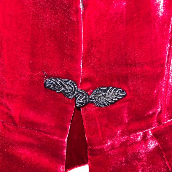 Red Velvet Jacket - Picture 3 of 12